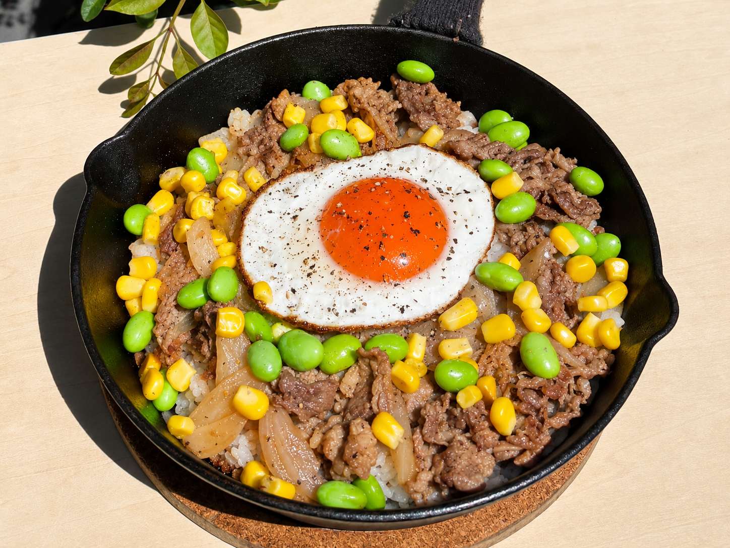 香ばし牛肉の鉄板ライス